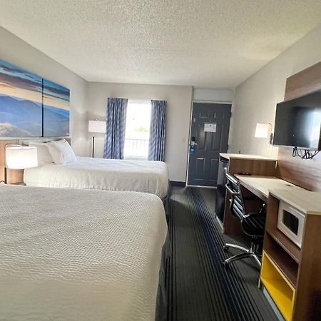 Days Inn By Wyndham Harrison Buitenkant foto