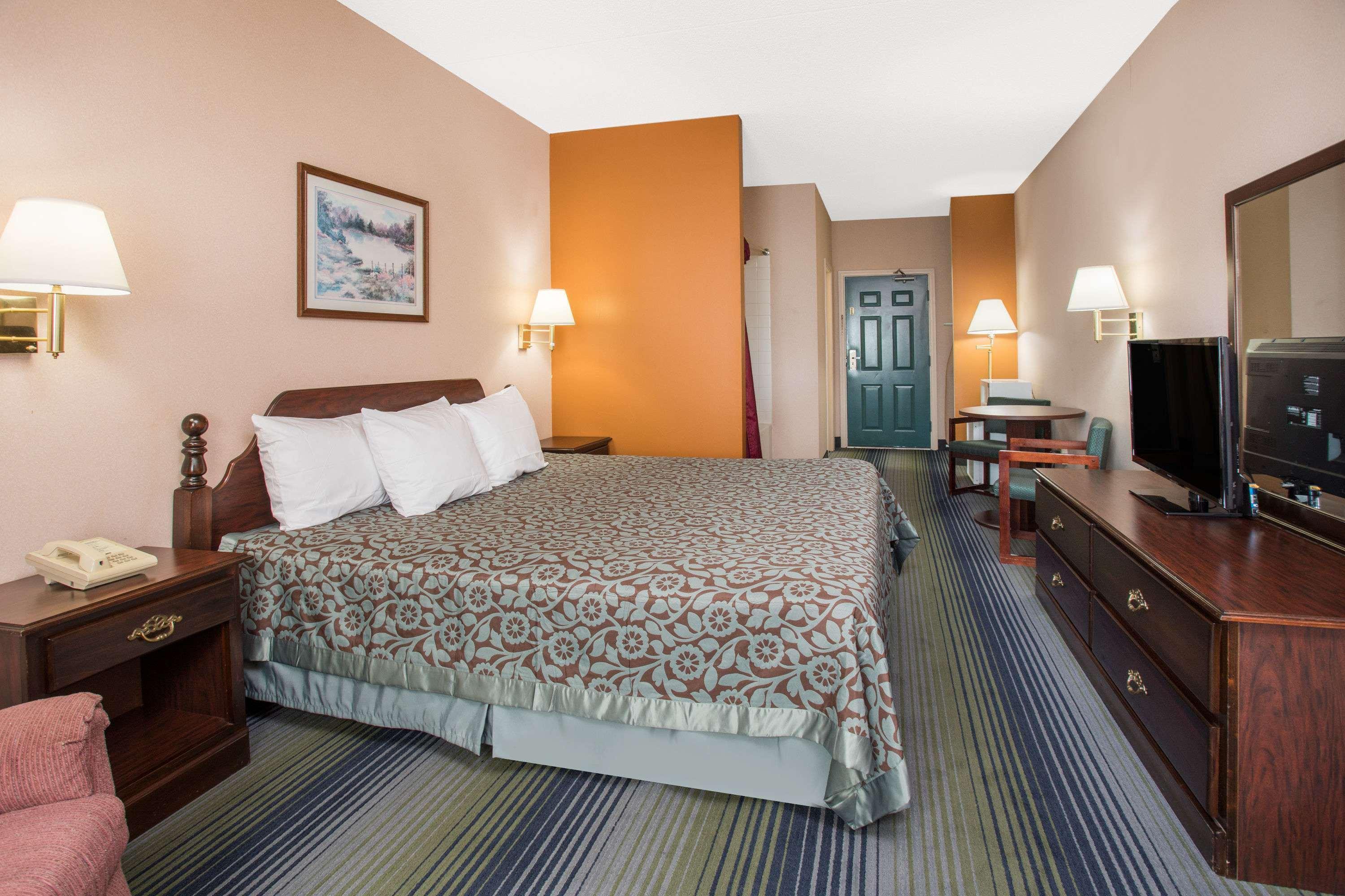 Days Inn By Wyndham Harrison Buitenkant foto